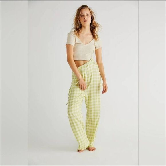 Free People Missed Holiday Green and White Checkered Gingham Jumpsuit Size Mediu - Picture 1 of 9